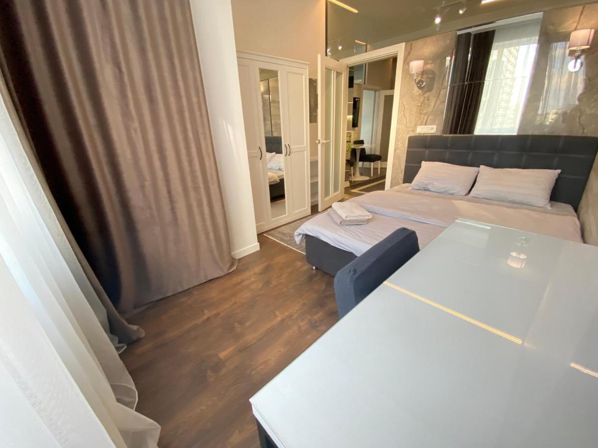 Rentnow Modern Lux Apartment In Centre Chisinau Exterior photo